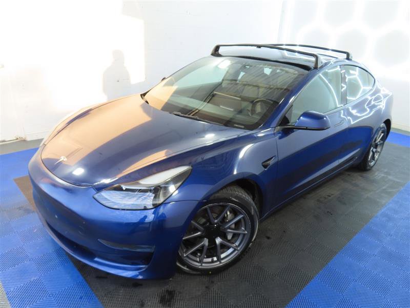 Vehicle image 1 of 32