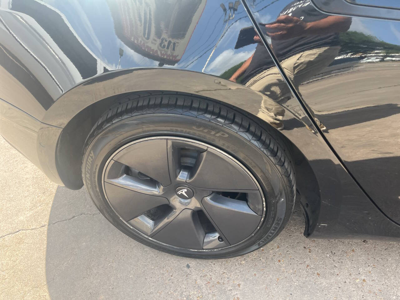 Vehicle image 21 of 21