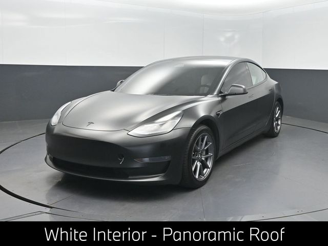 2022 Tesla Model 3 Long Range Image 1 of 34