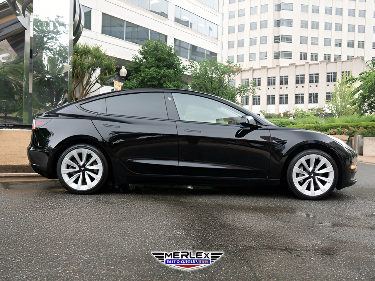 Vehicle image 45 of 48