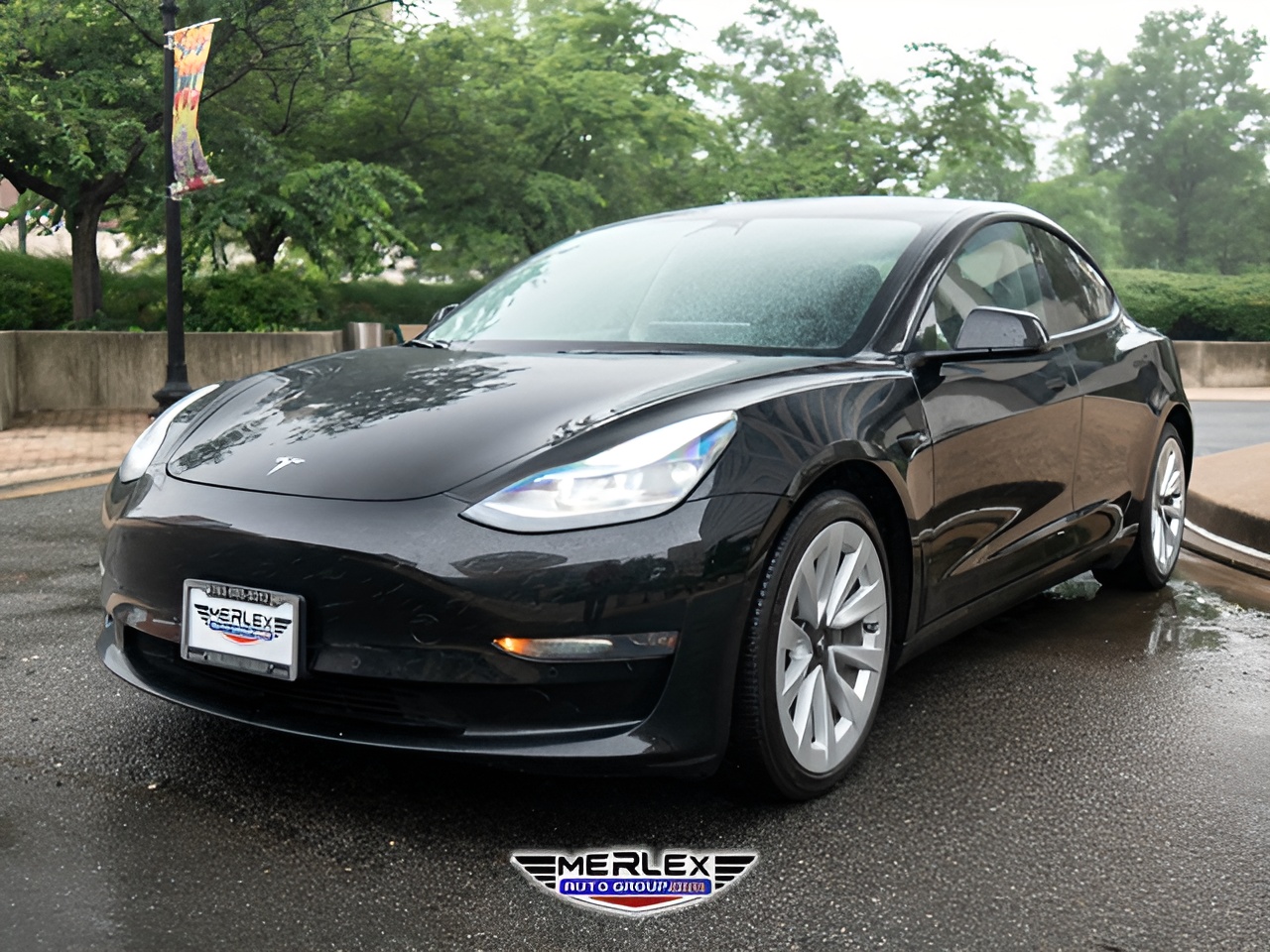 Vehicle image 43 of 48