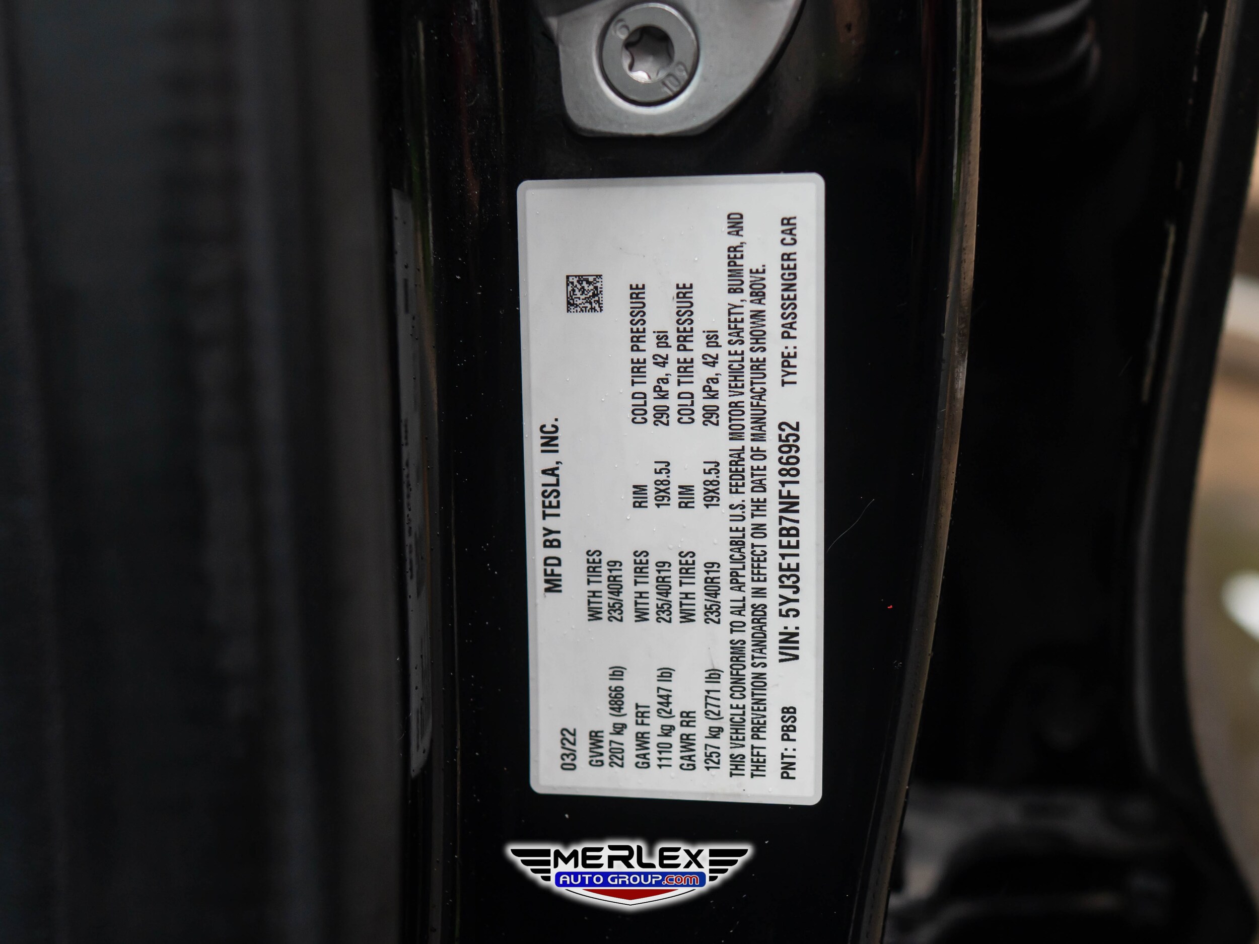 Vehicle image 34 of 48