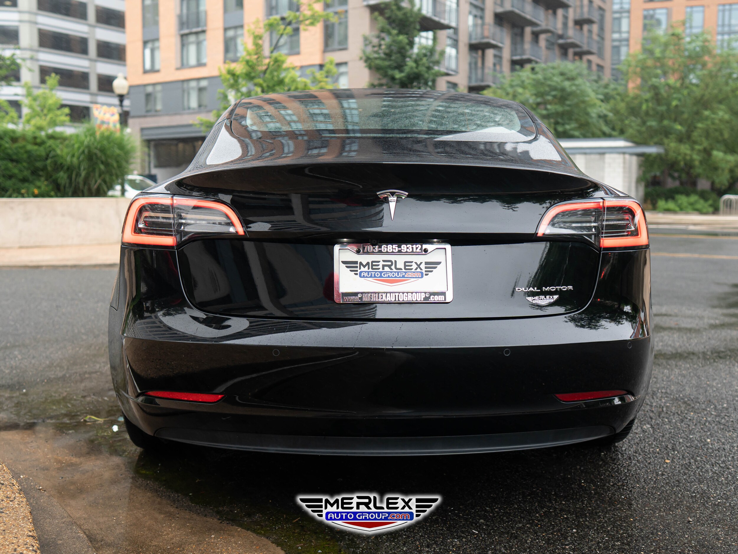 Vehicle image 35 of 48