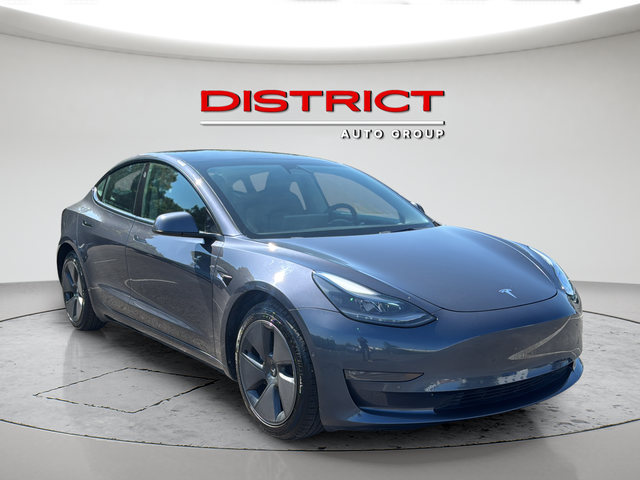2022 Tesla Model 3 Long Range Image 3 of 29