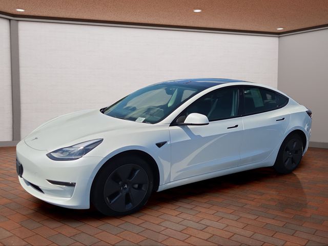 2022 Tesla Model 3 Long Range Image 1 of 31