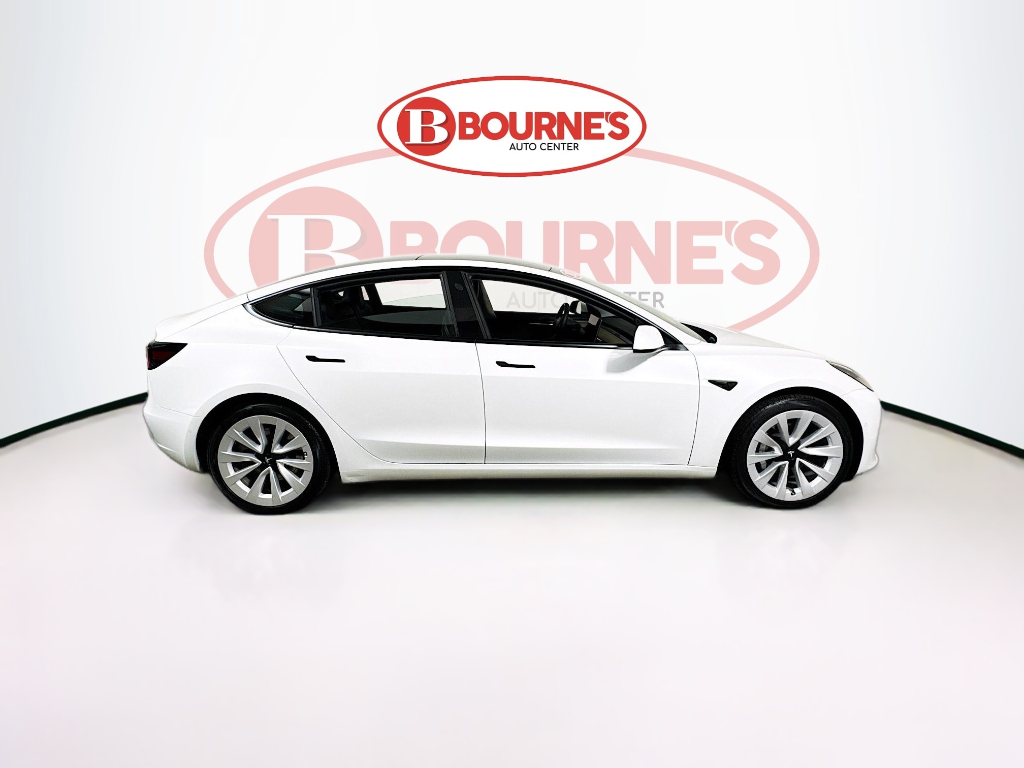 Vehicle image 4 of 29