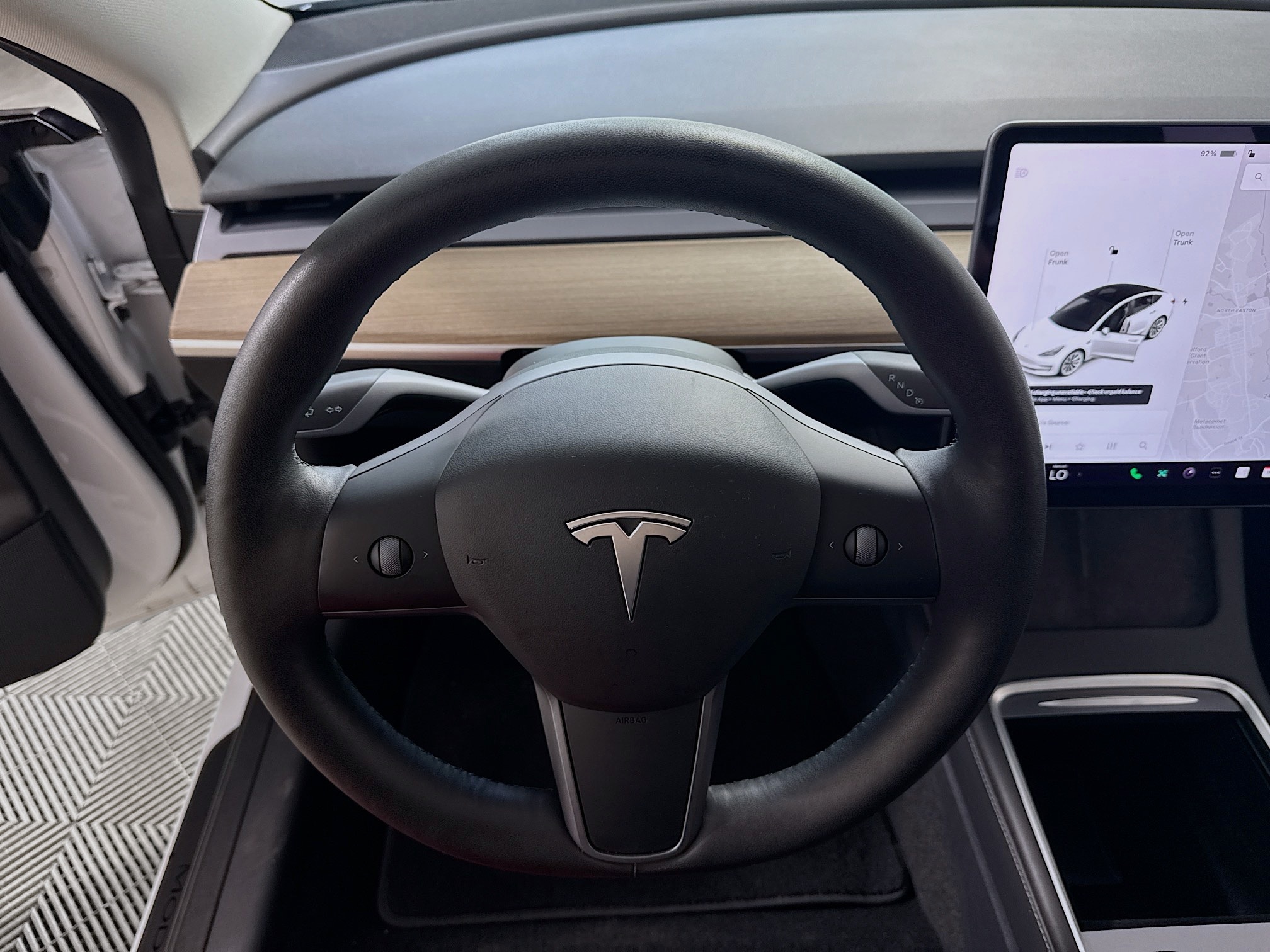 Vehicle image 18 of 29
