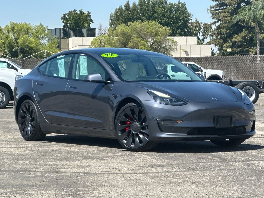 2022 Tesla Model 3 Performance Image 3 of 27