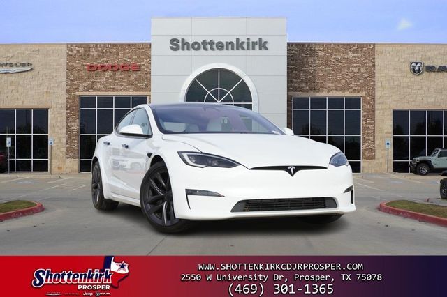 2022 Tesla Model S Base Image 3 of 38