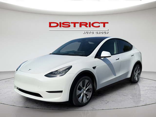 2022 Tesla Model Y Long Range Image 1 of 29