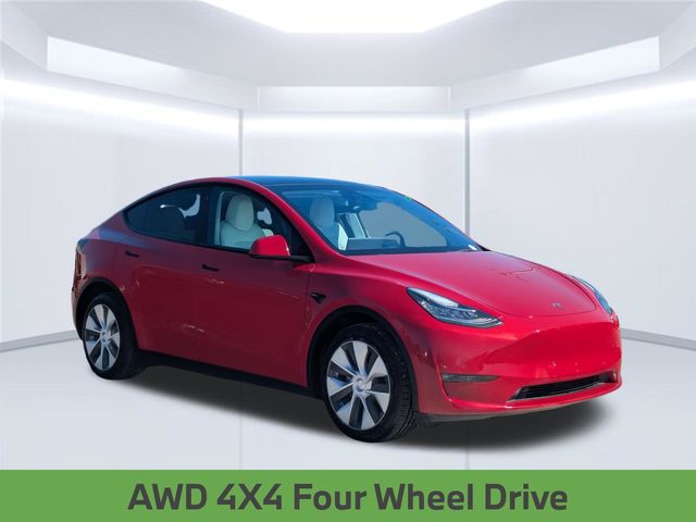 2022 Tesla Model Y Long Range Image 3 of 32