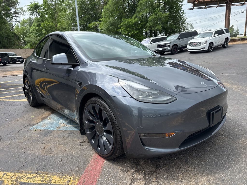 2022 Tesla Model Y Performance Image 3 of 35