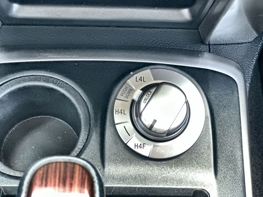 Vehicle image 37 of 37