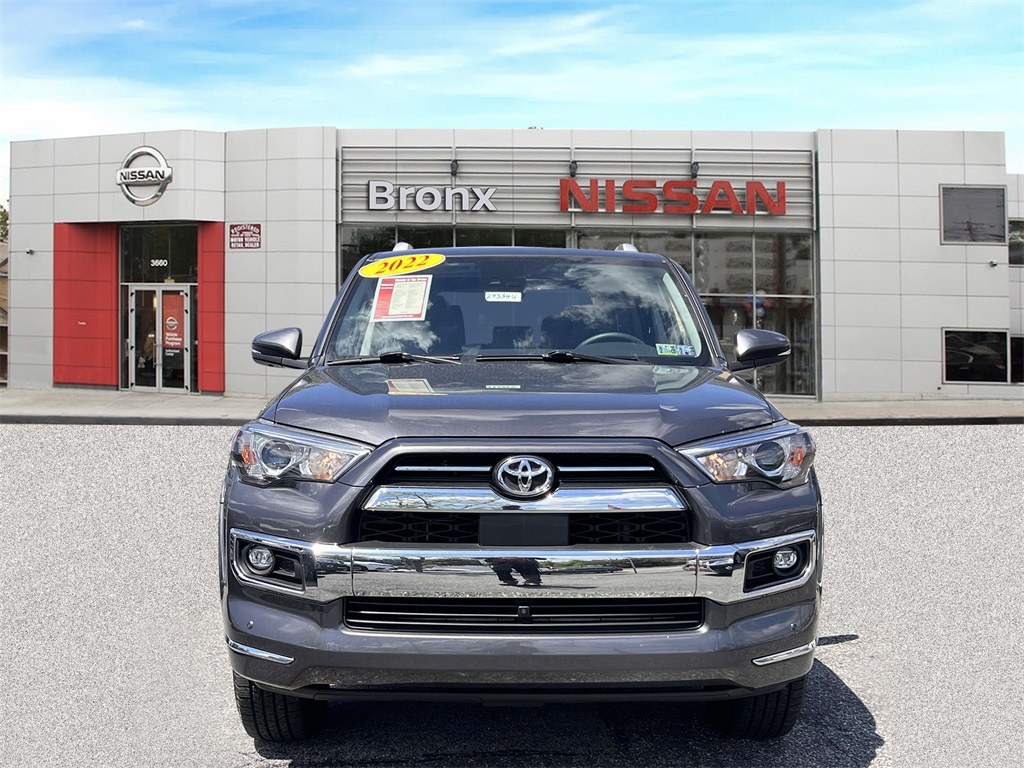 Vehicle image 2 of 33