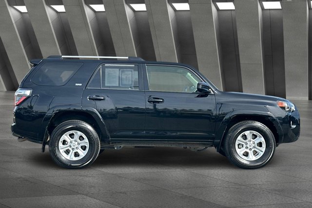 Vehicle image 5 of 29