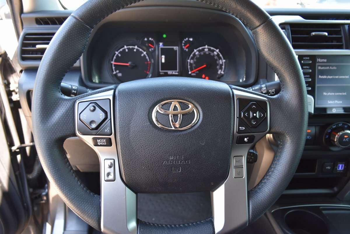 2022 Toyota 4Runner SR5 Image 21 of 34