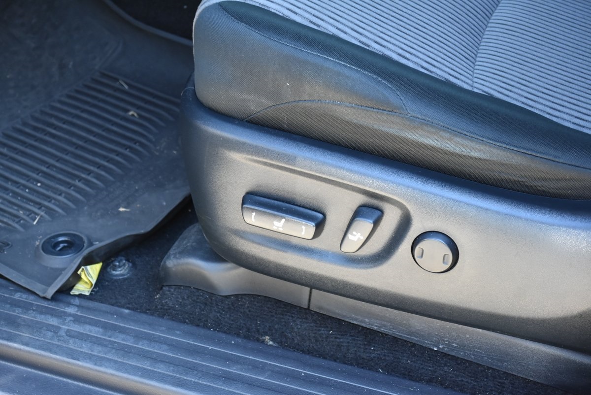 2022 Toyota 4Runner SR5 Image 28 of 34