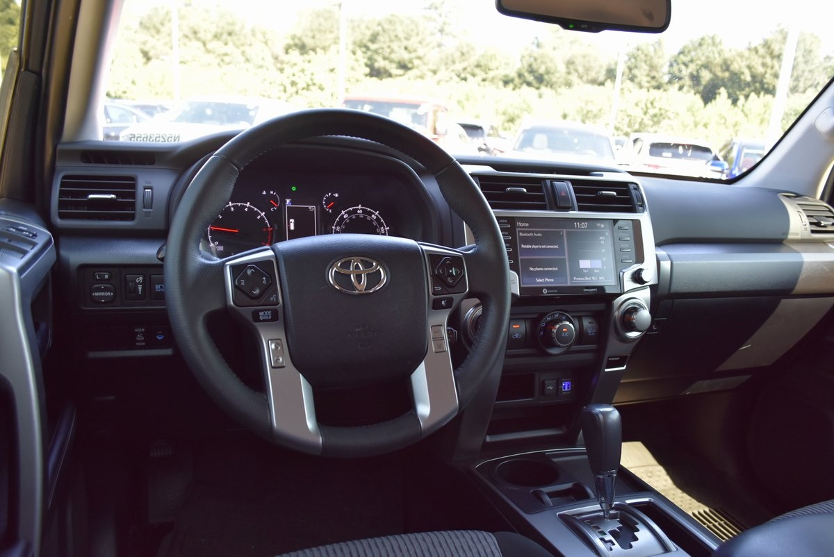2022 Toyota 4Runner SR5 Image 19 of 34