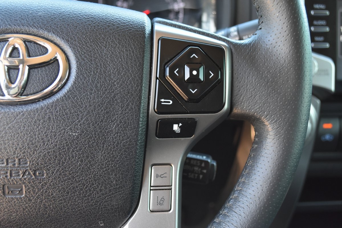 2022 Toyota 4Runner SR5 Image 33 of 34