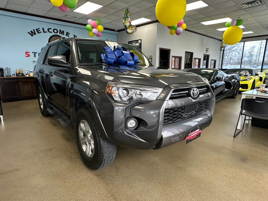 Vehicle image 5 of 56