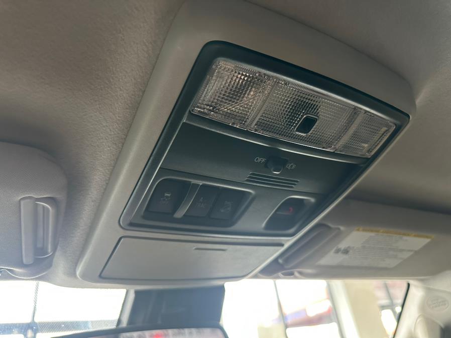 Vehicle image 51 of 56