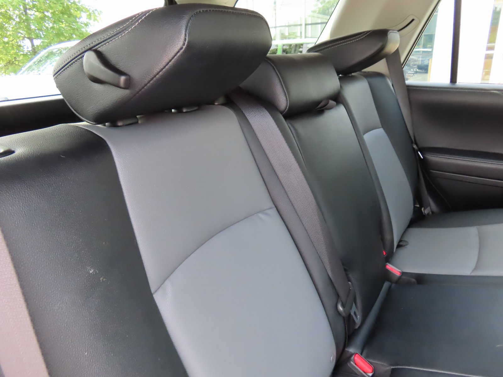 2022 Toyota 4Runner SR5 Premium Image 12 of 39