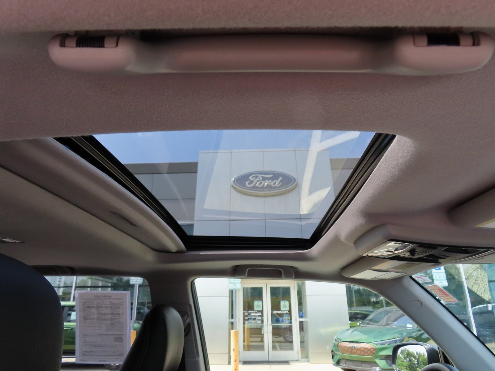 2022 Toyota 4Runner SR5 Premium Image 22 of 39