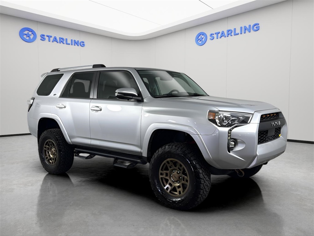 Vehicle image 7 of 36