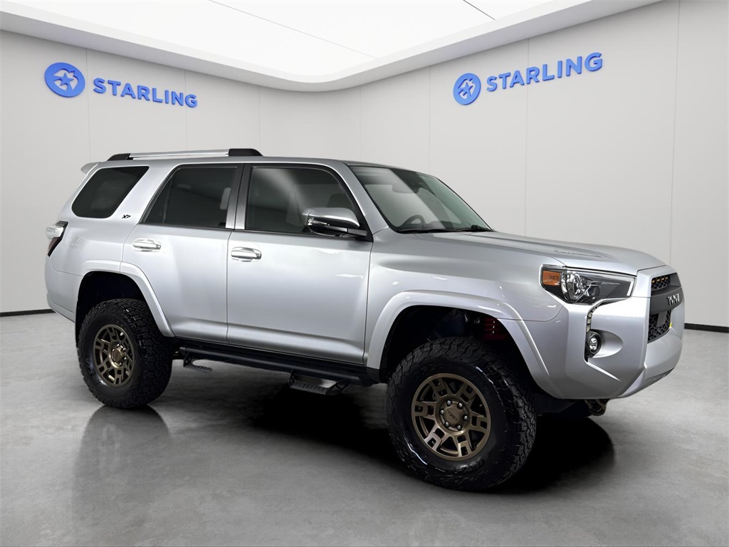 Vehicle image 6 of 36
