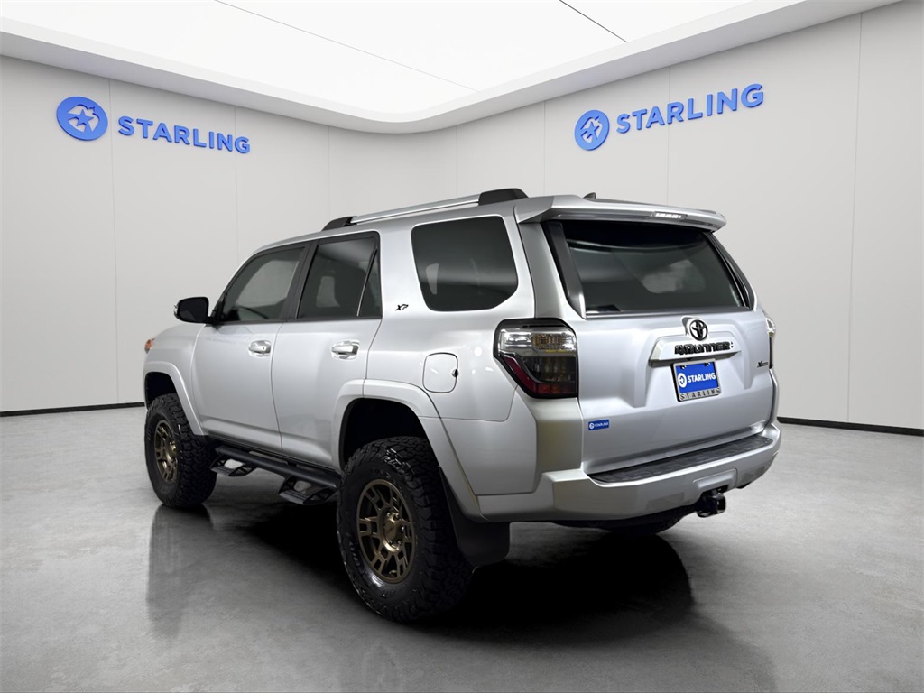 Vehicle image 15 of 36