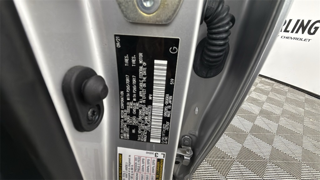 Vehicle image 31 of 36
