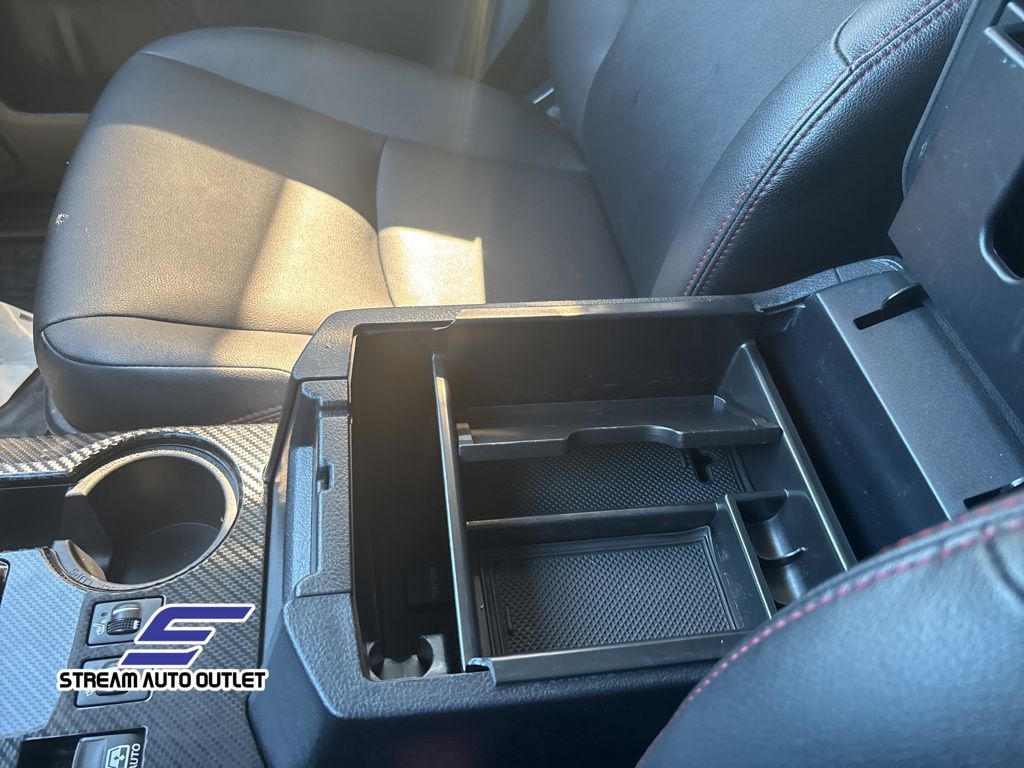 Vehicle image 37 of 38