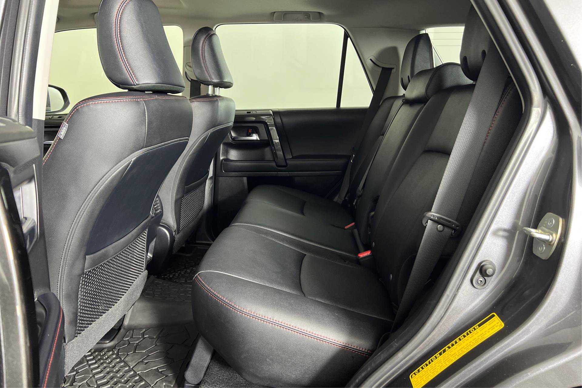 Vehicle image 8 of 29
