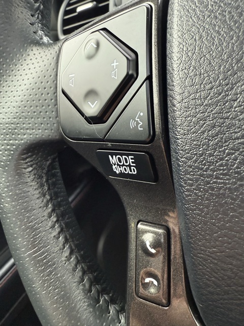 Vehicle image 39 of 45