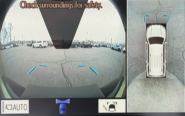 Vehicle image 33 of 45