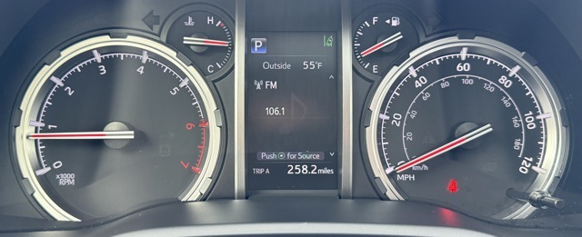 Vehicle image 40 of 45