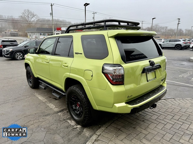 Vehicle image 10 of 45