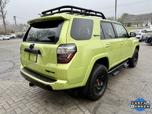 Vehicle image 8 of 45