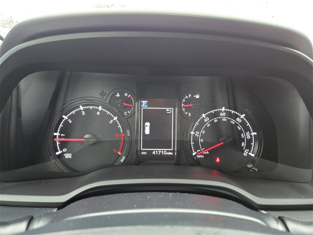 Vehicle image 13 of 20