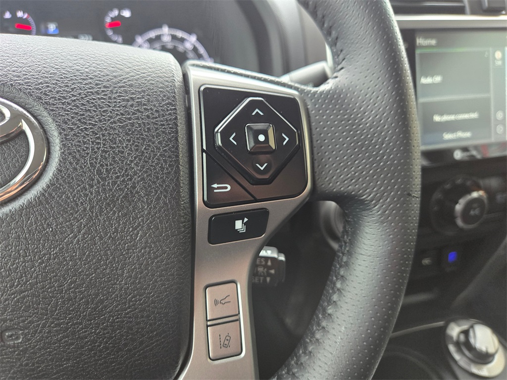 Vehicle image 19 of 20