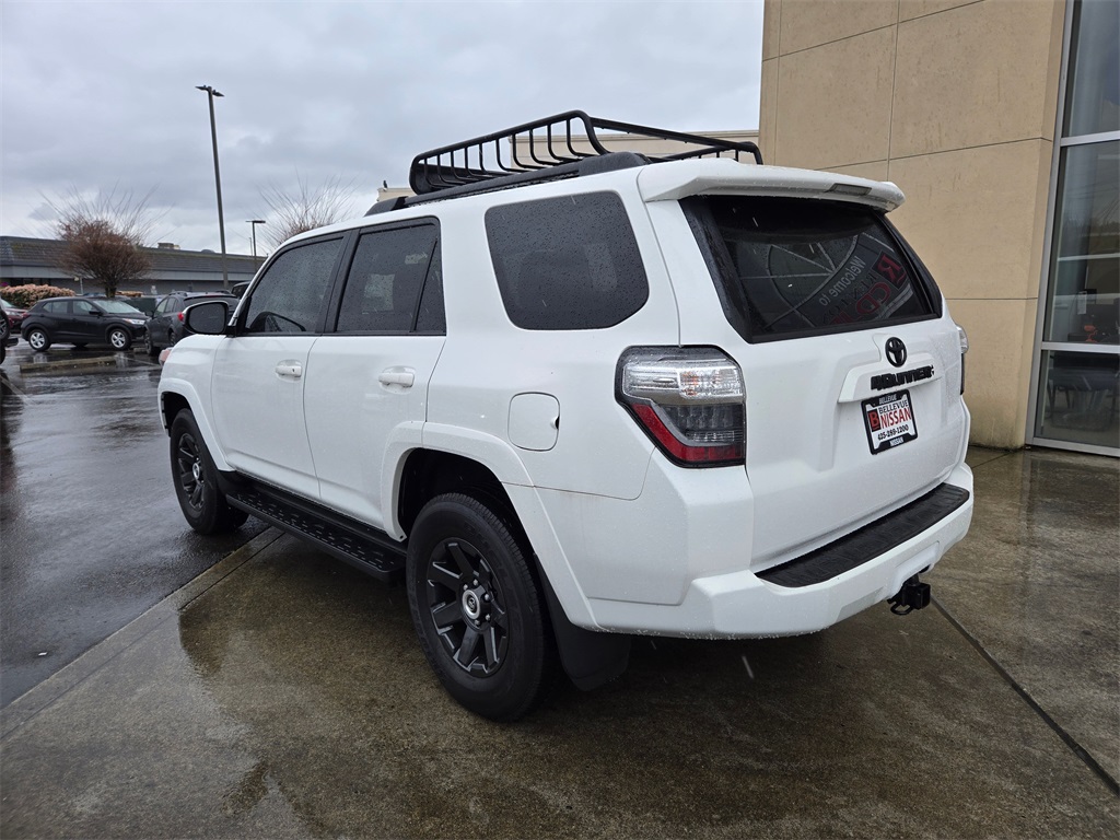 Vehicle image 5 of 20