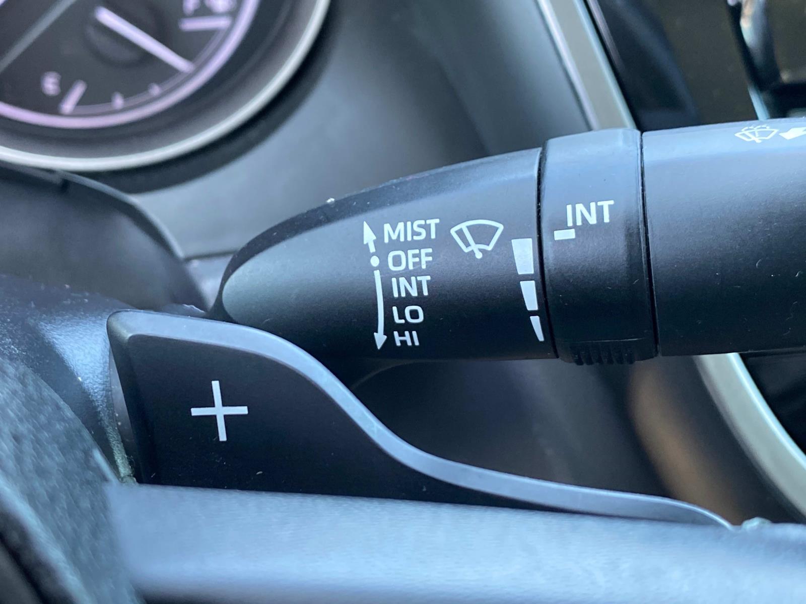 Vehicle image 16 of 22