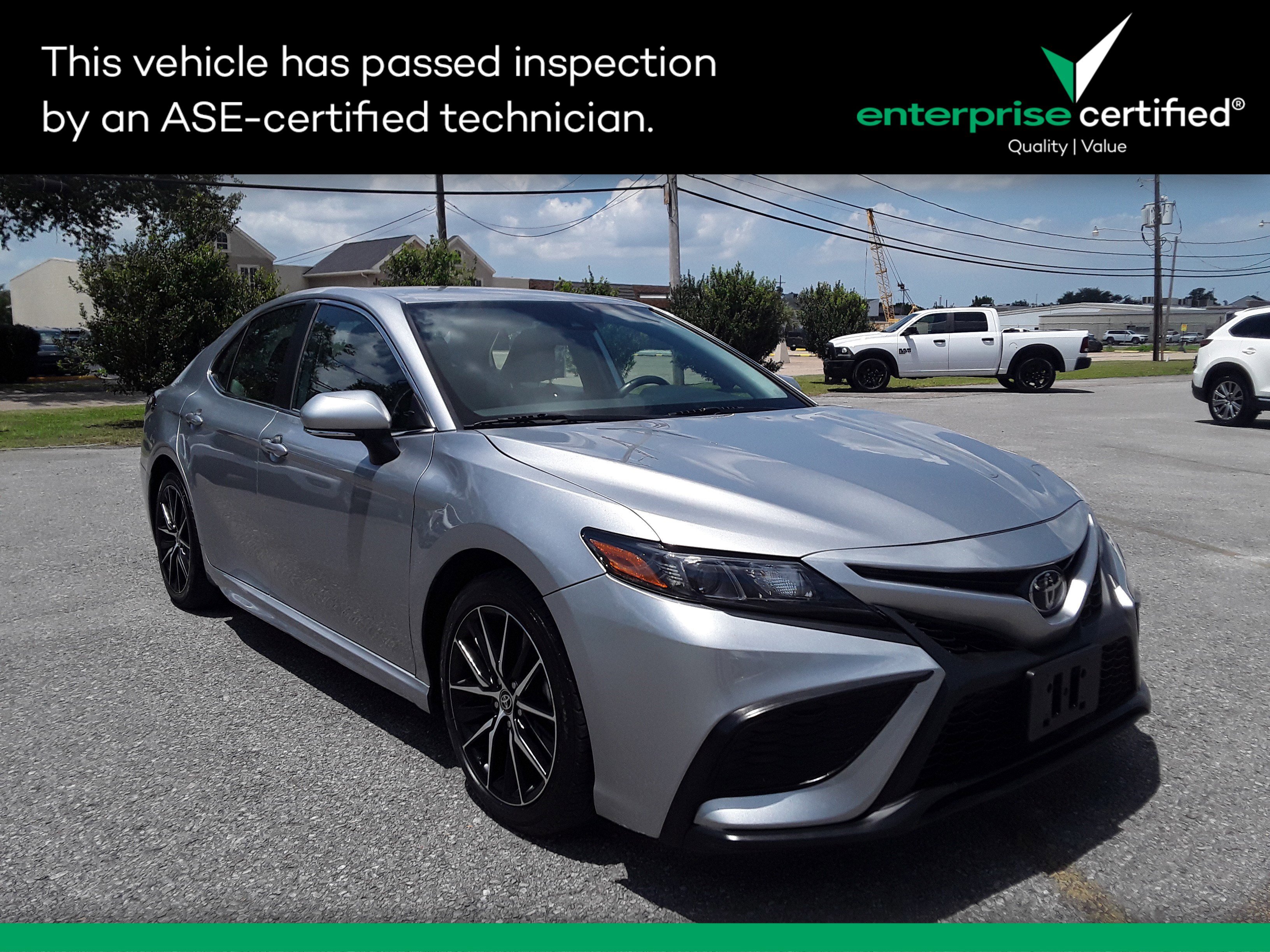 Vehicle image 3 of 22