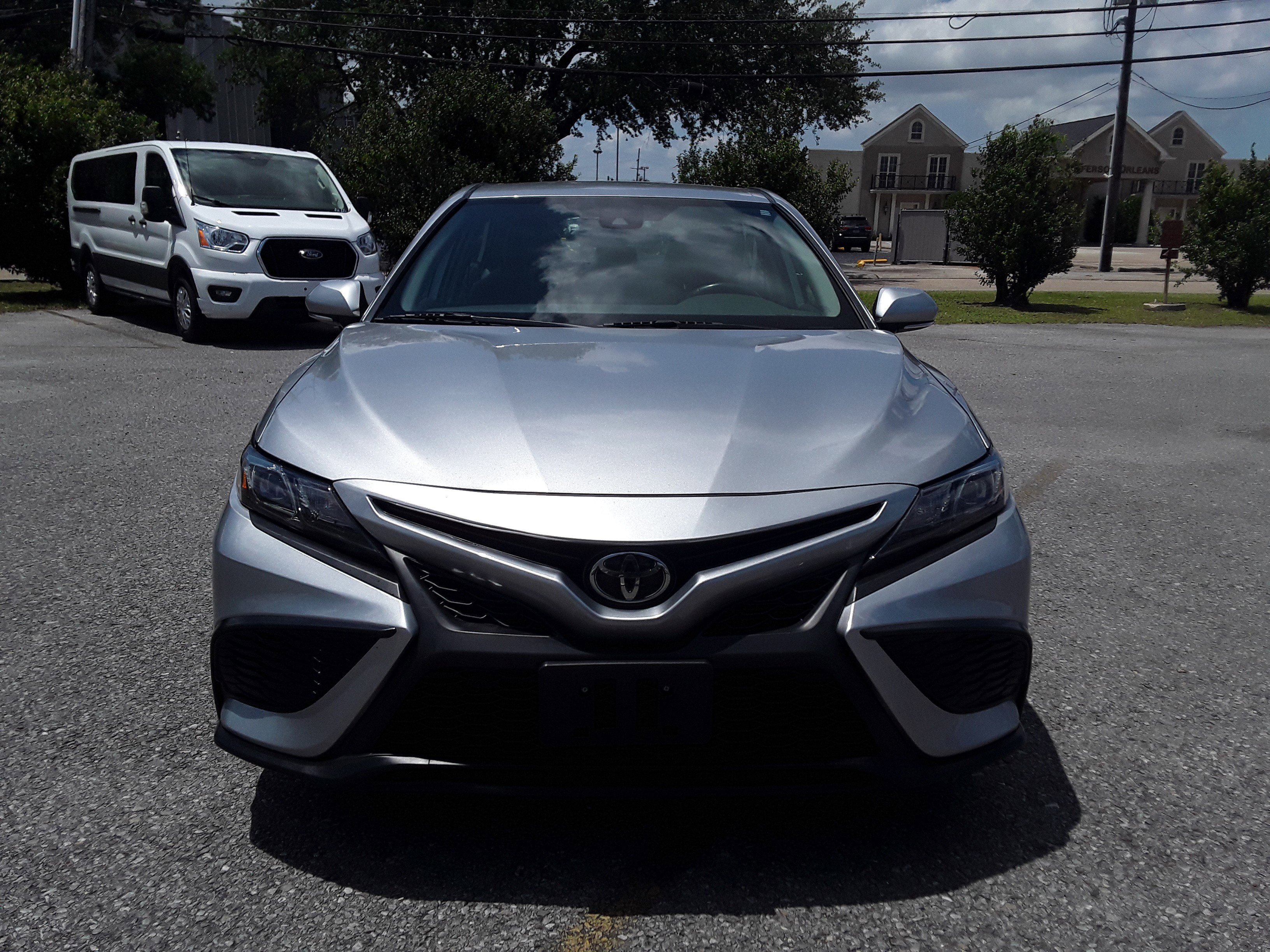 Vehicle image 2 of 22