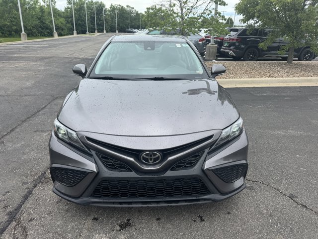 Vehicle image 3 of 34