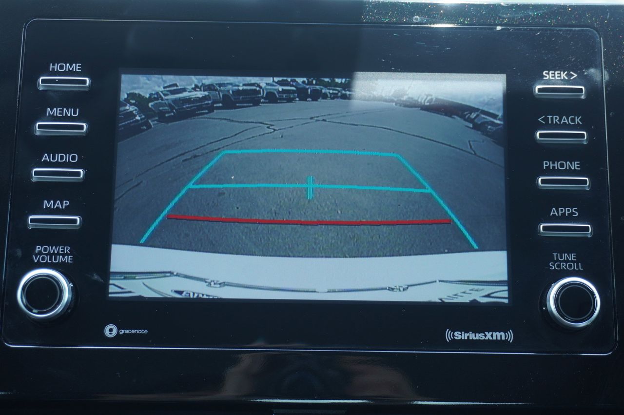 Vehicle image 16 of 30