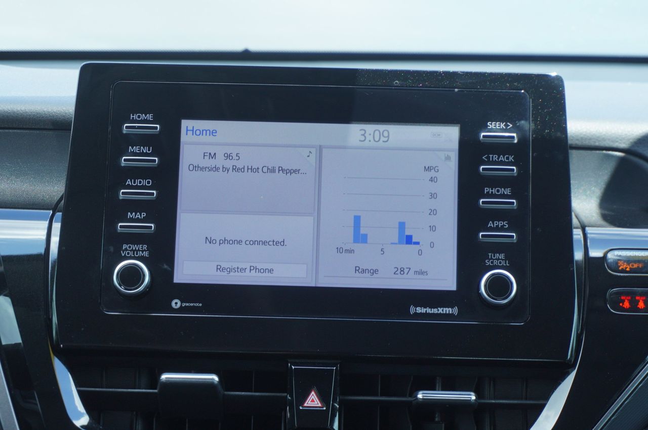 Vehicle image 12 of 30