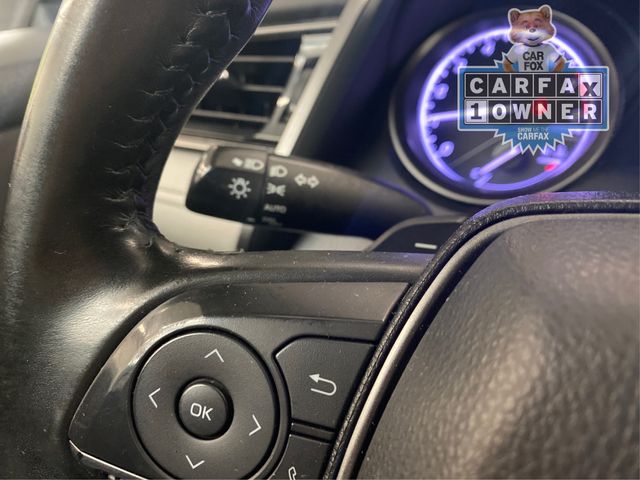 Vehicle image 17 of 23