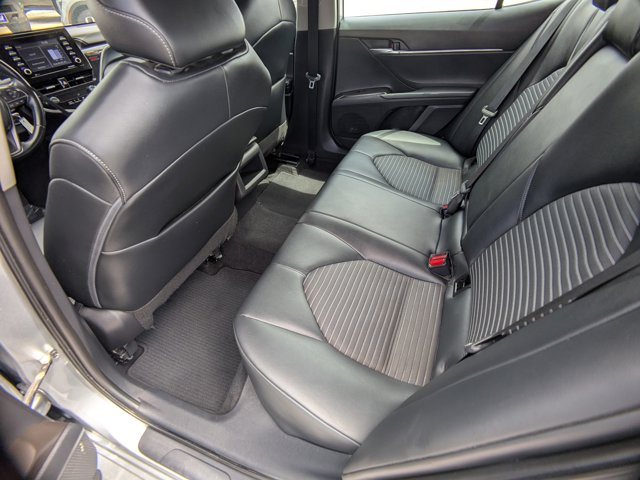 Vehicle image 12 of 29