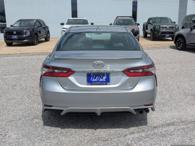 Vehicle image 7 of 29